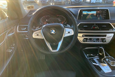 2022 BMW 7 Series i xDrive