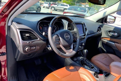 2019 Jeep Cherokee Overland