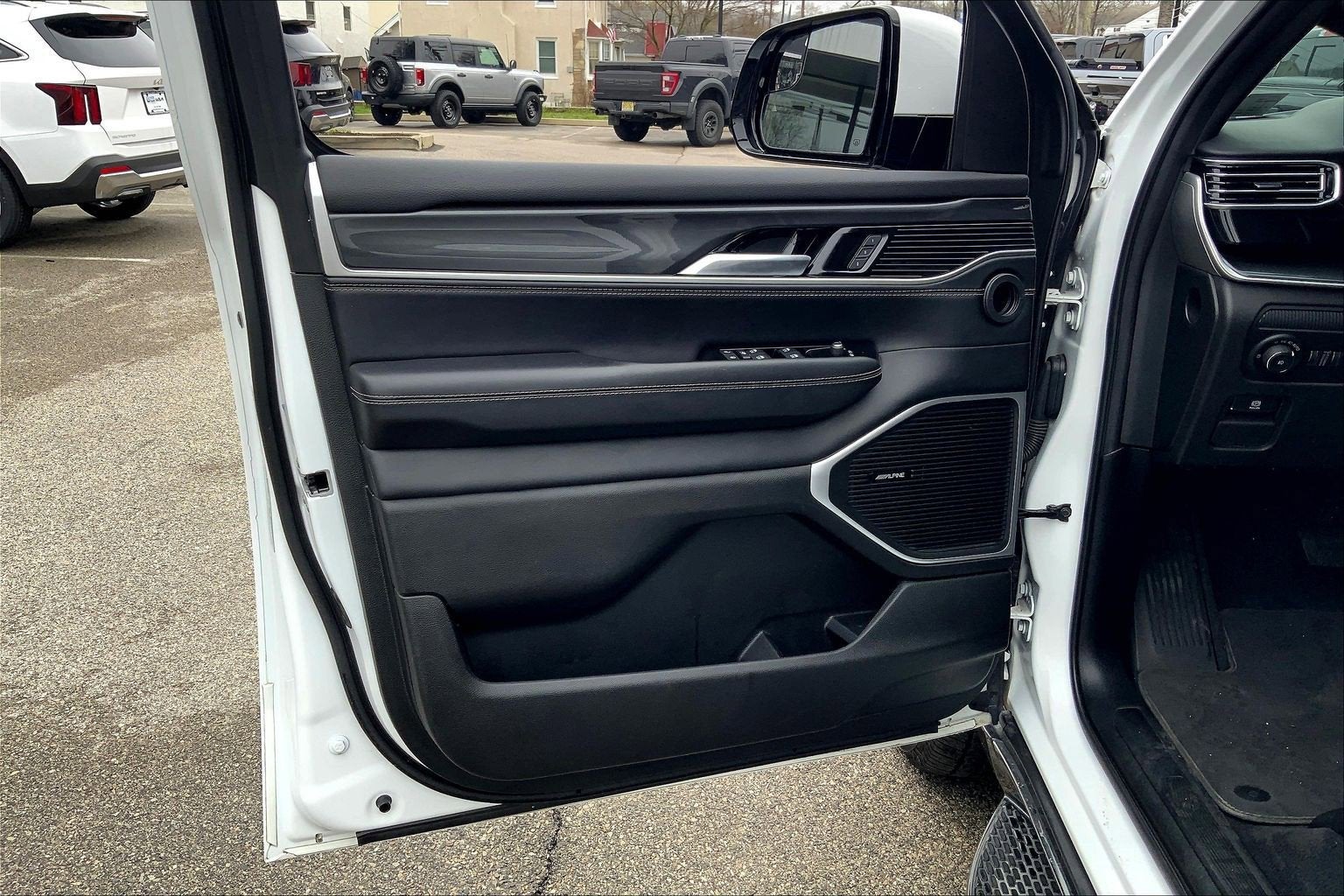 2022 Jeep Wagoneer Series I