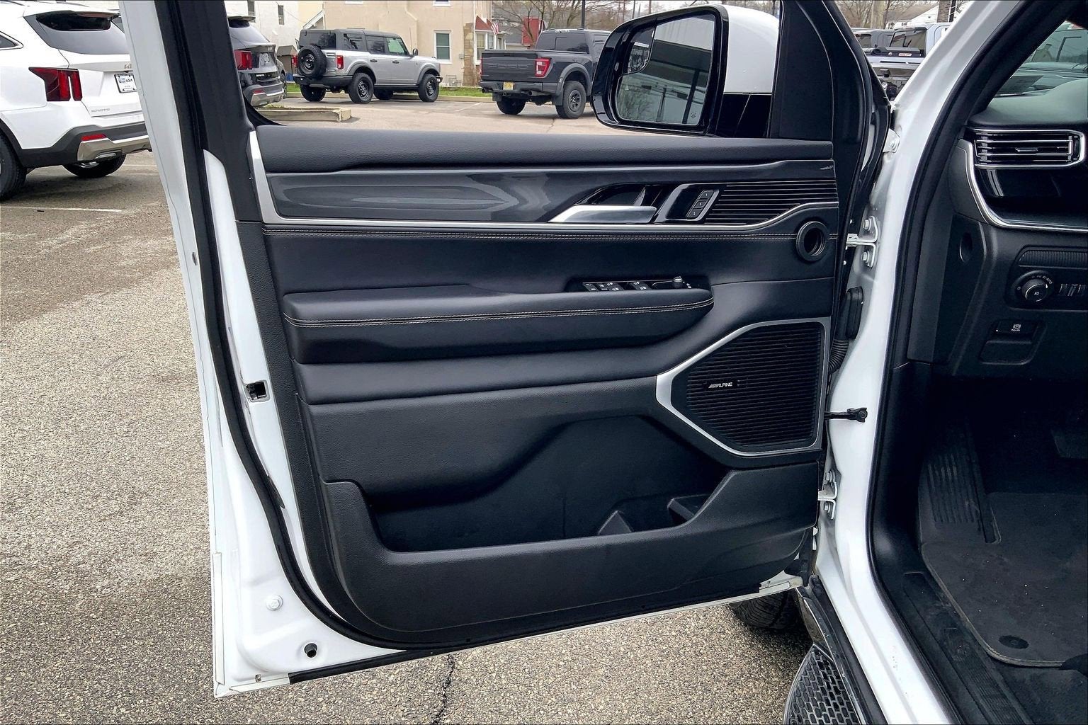 2022 Jeep Wagoneer Series I