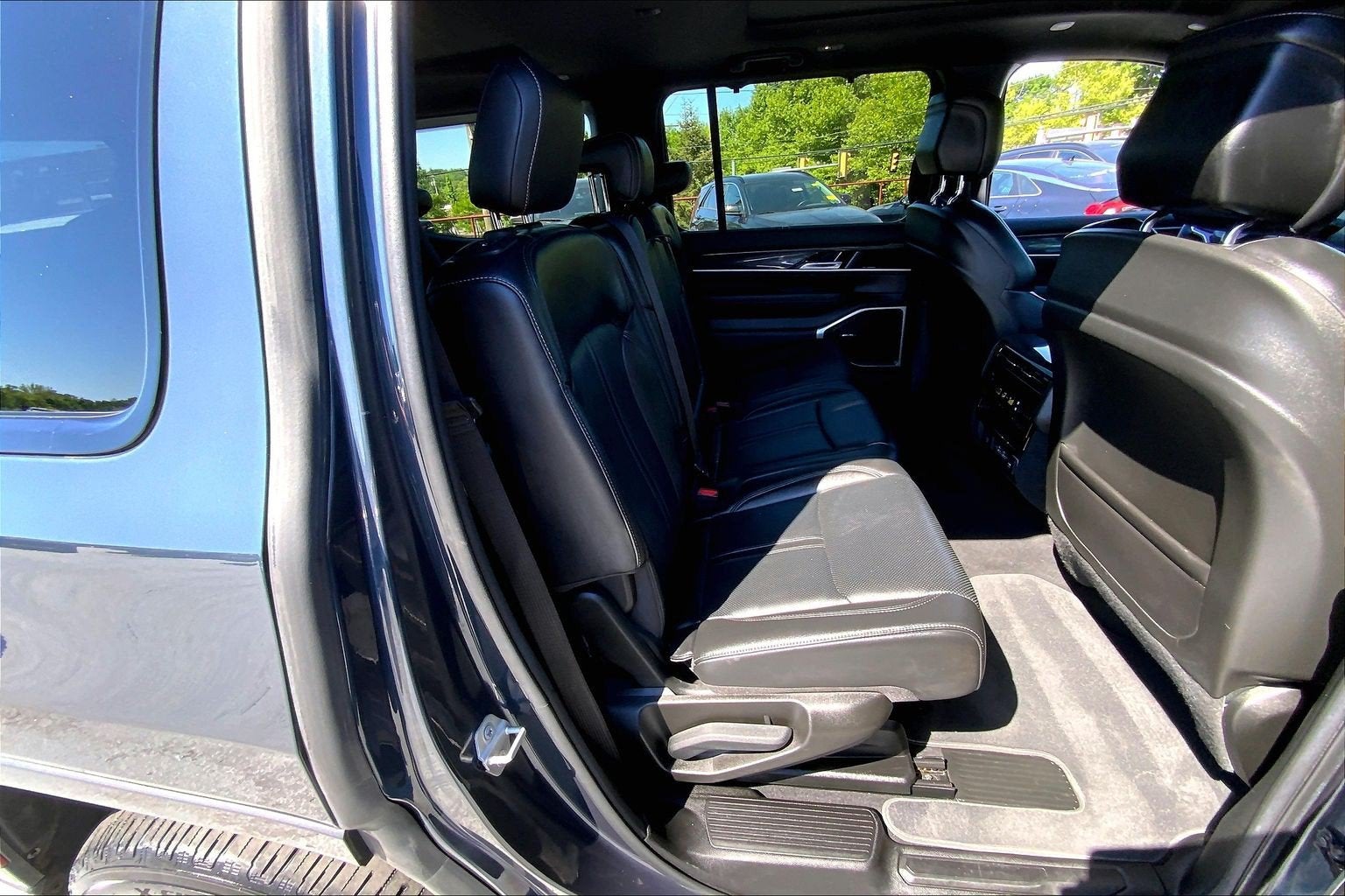 2022 Jeep Wagoneer Series I