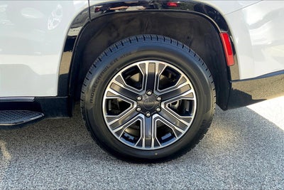 2023 Jeep Wagoneer Base