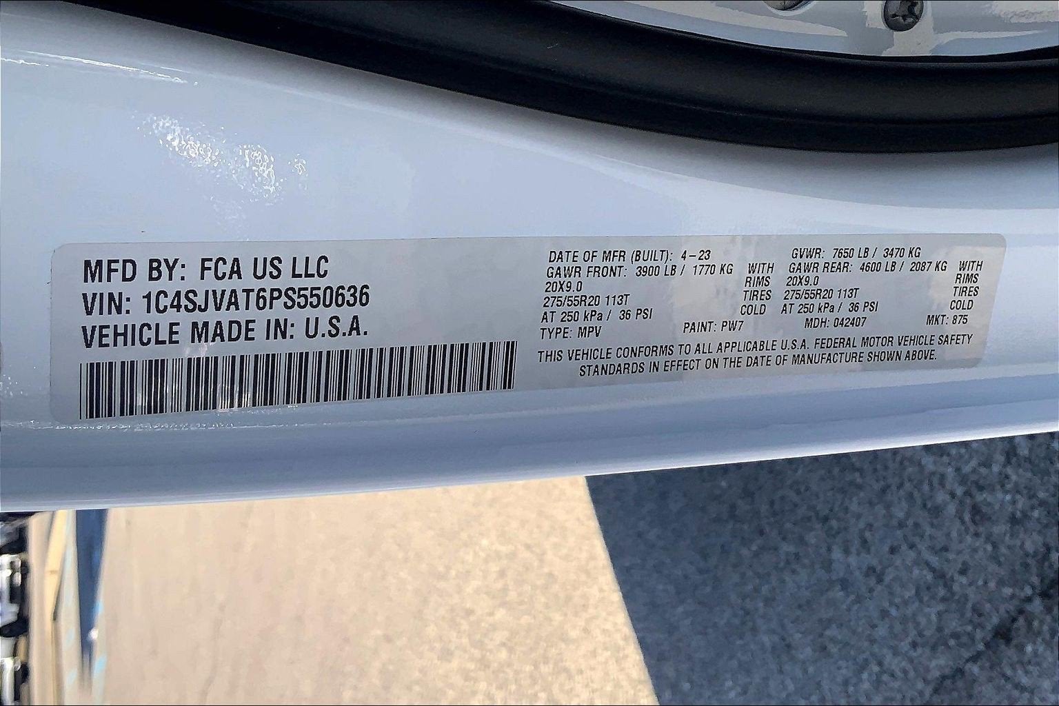 2023 Jeep Wagoneer Base