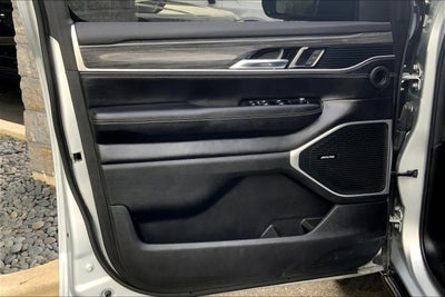 2022 Jeep Wagoneer Series II