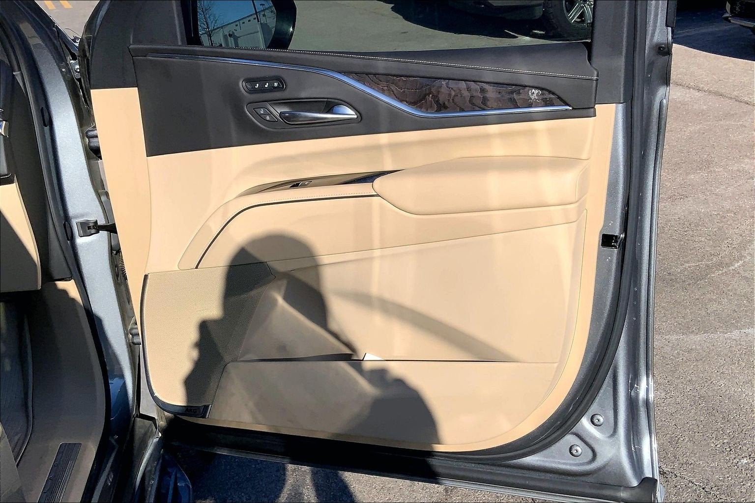 2021 Cadillac Escalade ESV Premium Luxury