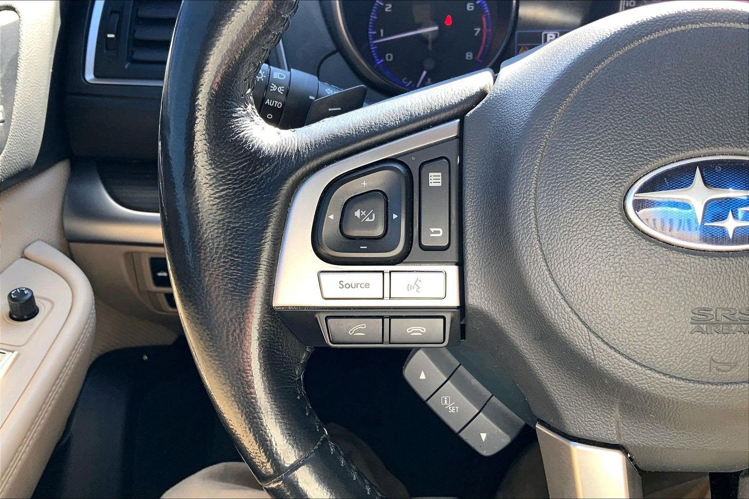 2016 Subaru Legacy 3.6R Limited