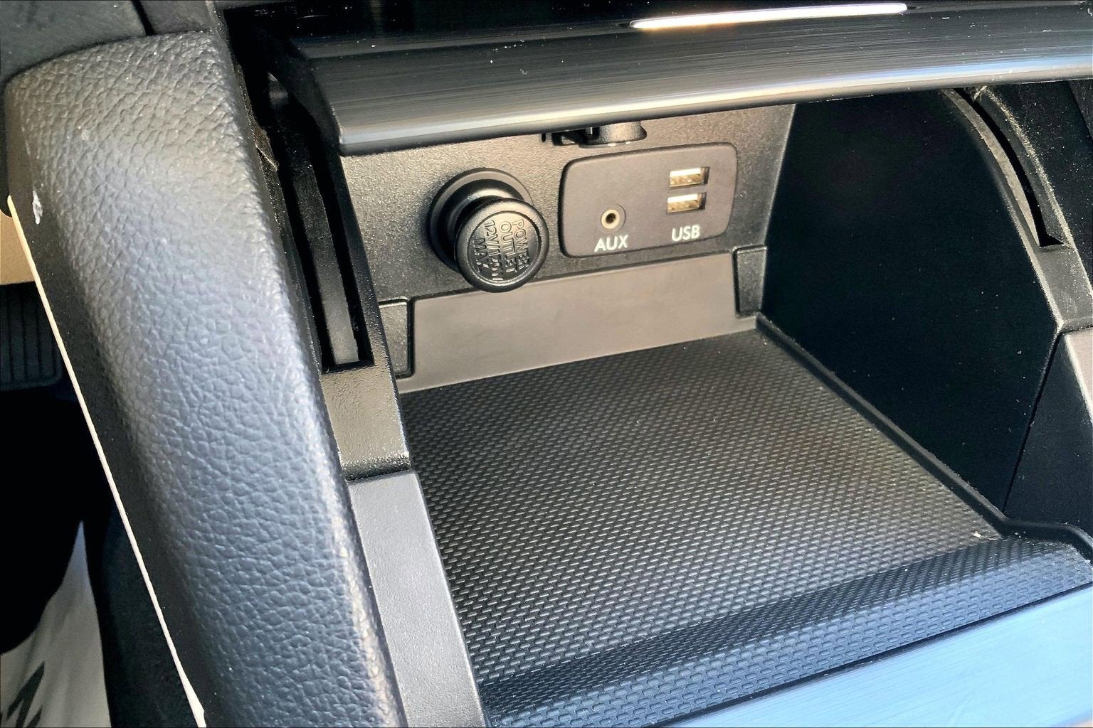 2016 Subaru Legacy 3.6R Limited