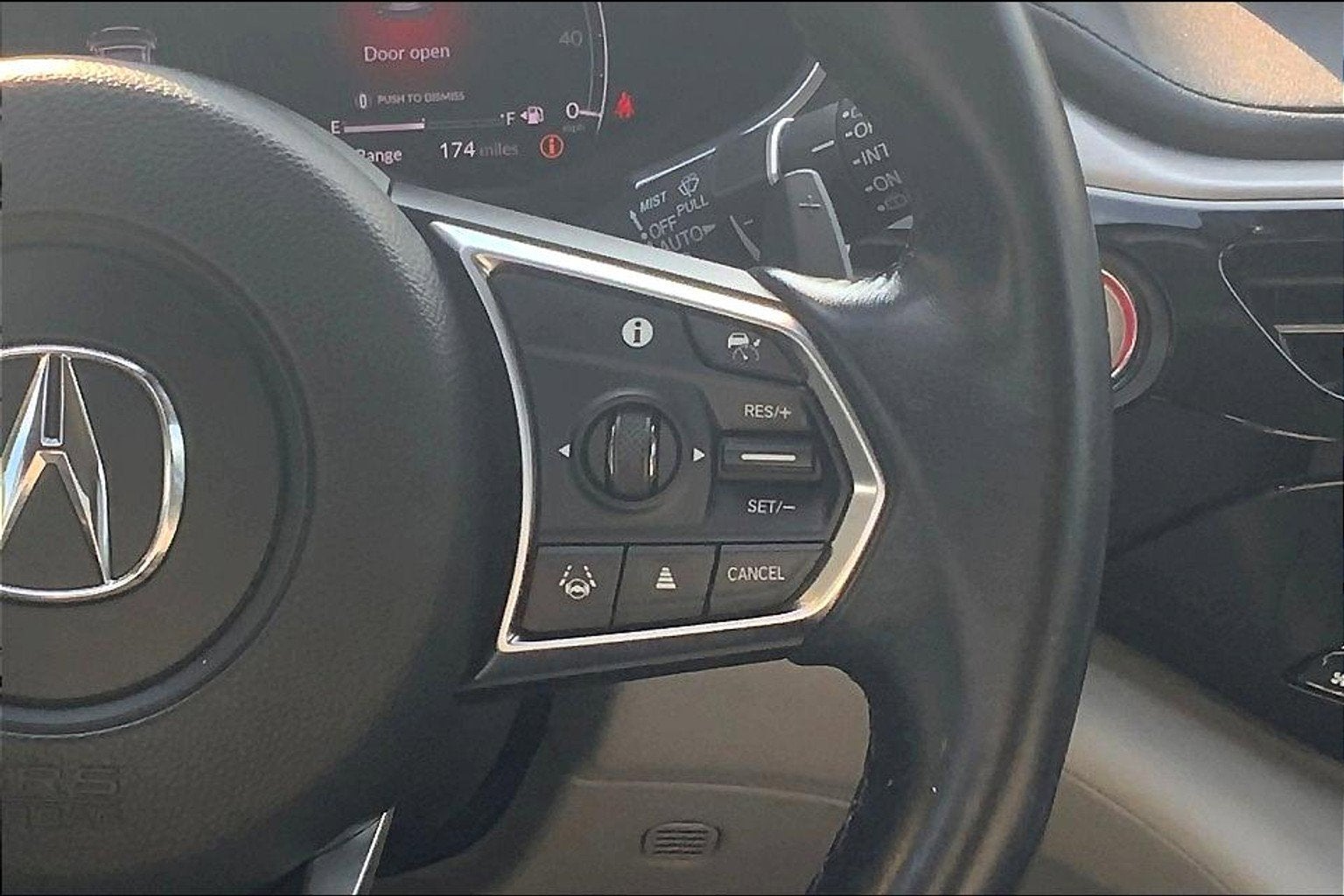 2023 Acura MDX w/Technology Package