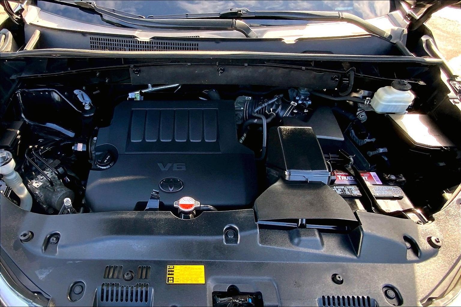 2016 Toyota Highlander LE