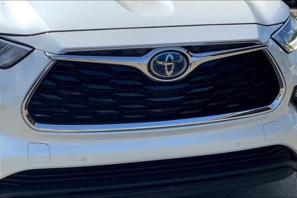 2021 Toyota Highlander Hybrid Limited in Egg Harbor Township, NJ - Matt Blatt Nissan