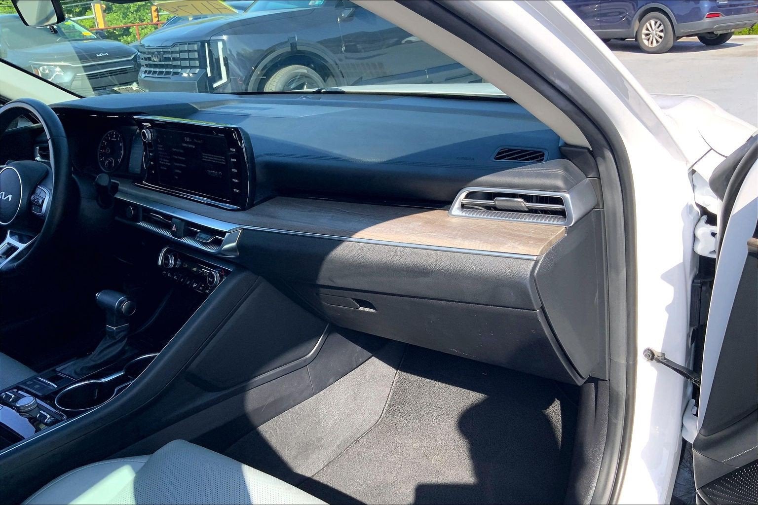 2023 Kia K5 EX