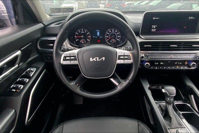 2022 Kia Telluride LX