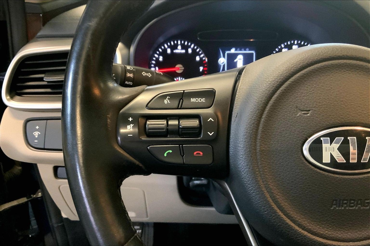 2018 Kia Sorento LX