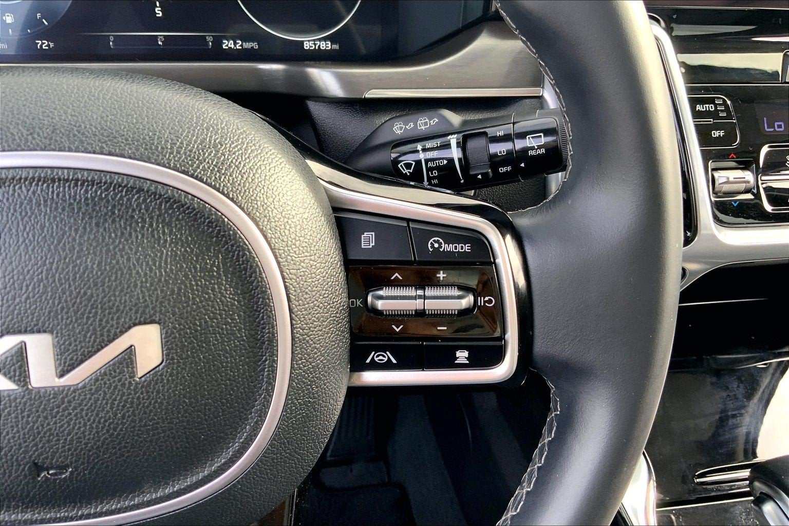 2023 Kia Sorento SX