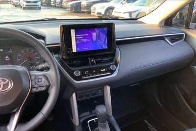 2024 Toyota Corolla Cross LE