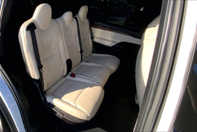 2023 Tesla Model X Standard