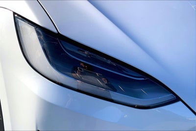 2023 Tesla Model X Standard