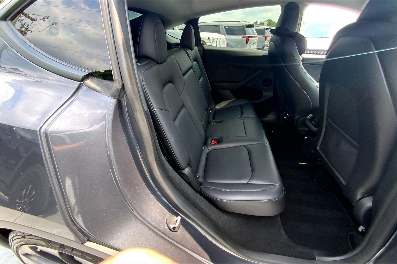 2023 Tesla Model Y Performance