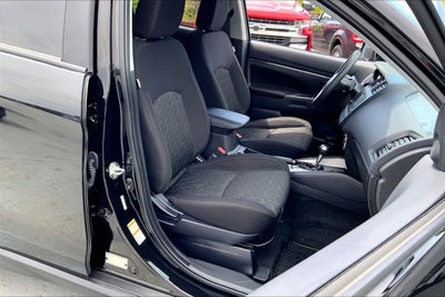 2025 Mitsubishi Outlander Sport ES