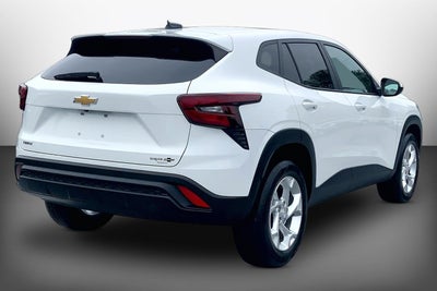 2024 Chevrolet Trax LS