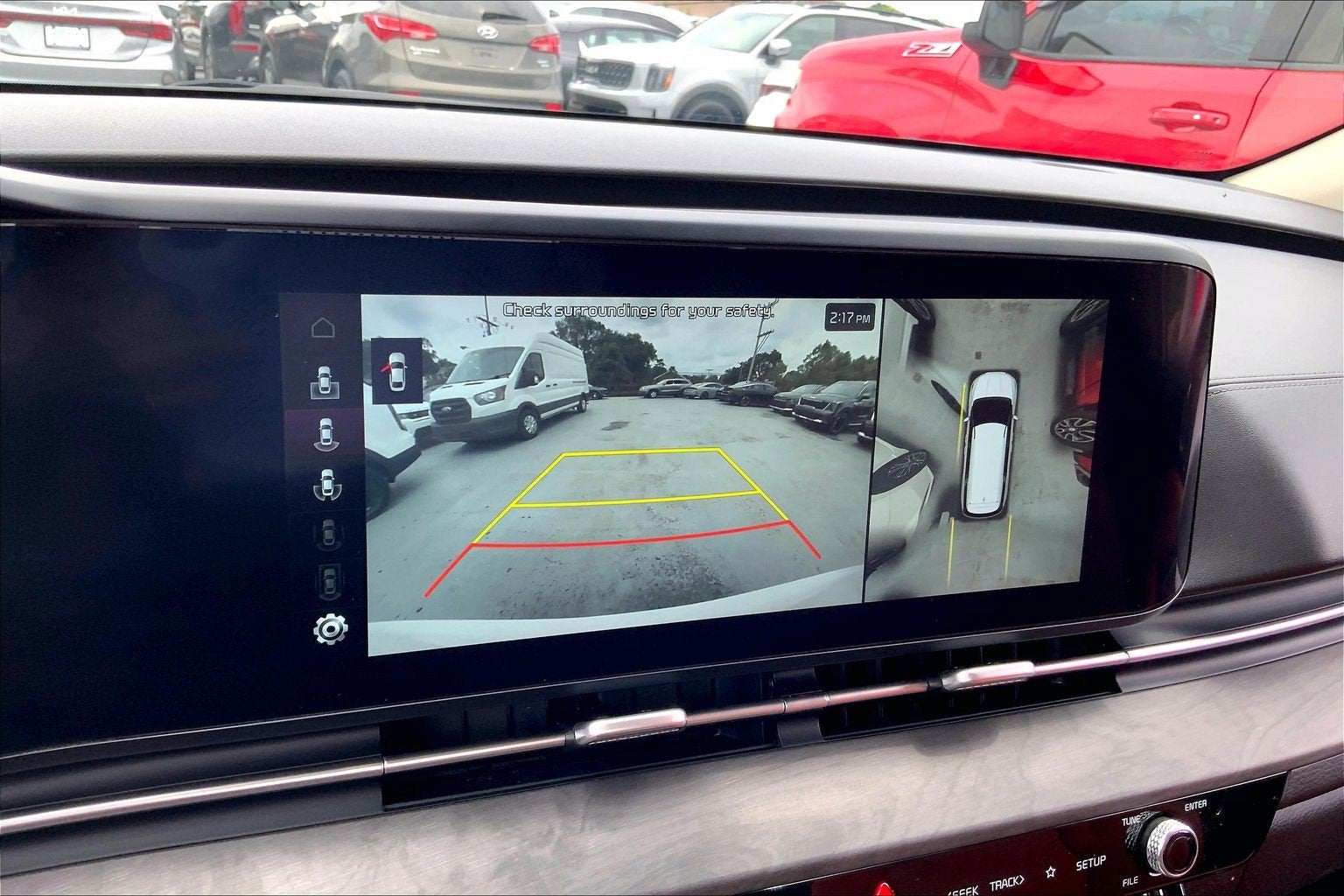 2023 Kia Carnival SX