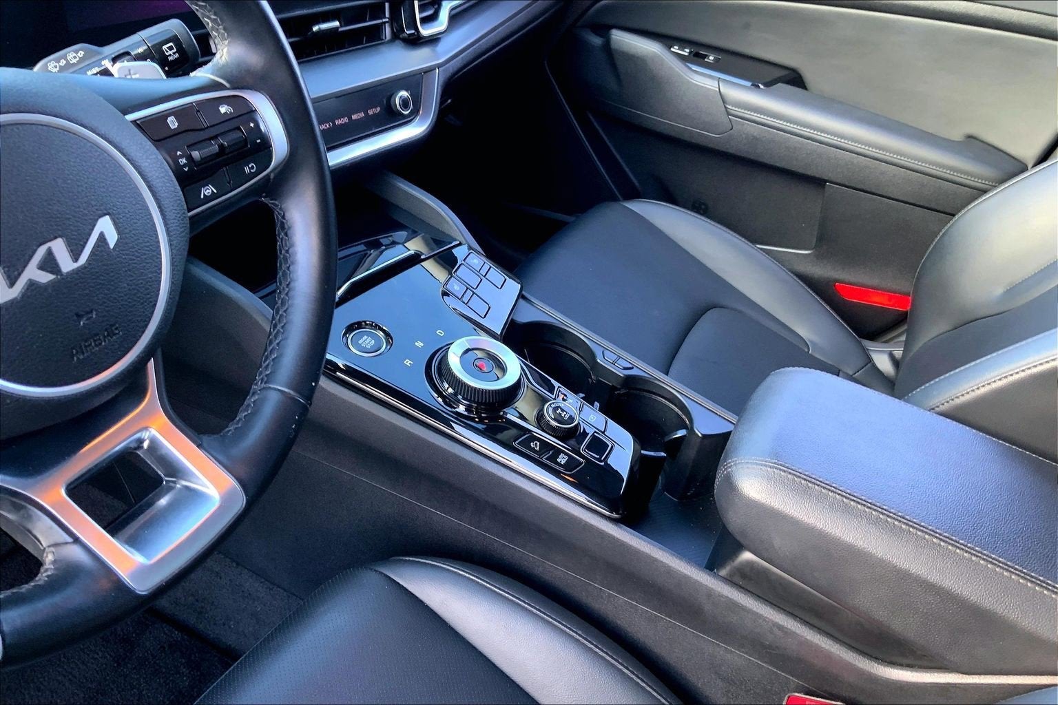 2024 Kia Sportage Hybrid EX