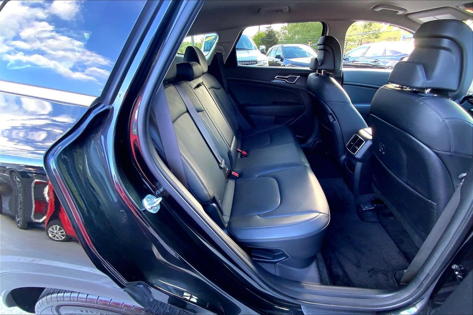 2024 Kia Sportage Hybrid EX