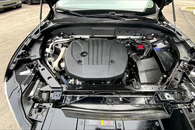 2022 Volvo XC60 Momentum