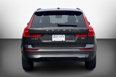 2022 Volvo XC60 Momentum
