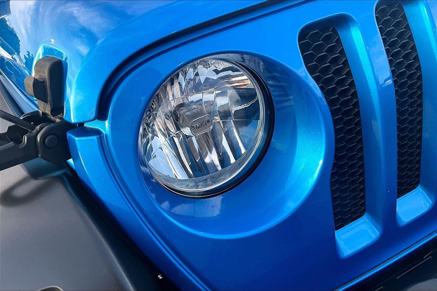 2022 Jeep Wrangler Sport S