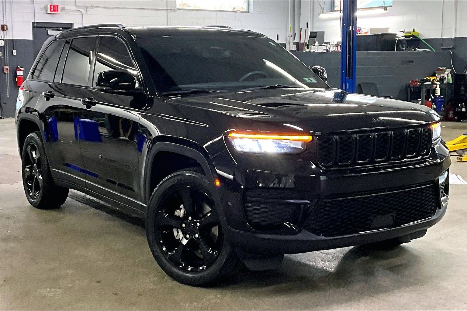 2023 Jeep Grand Cherokee Altitude