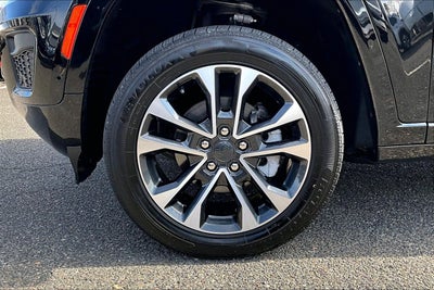 2022 Jeep Grand Cherokee Overland