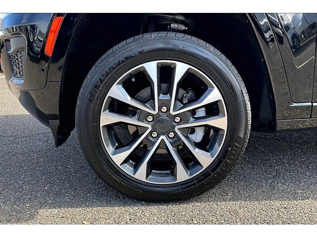 2022 Jeep Grand Cherokee Overland