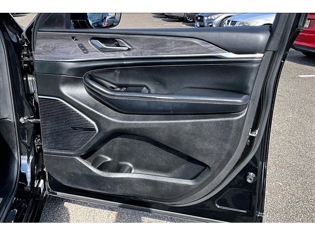 2022 Jeep Grand Cherokee Overland