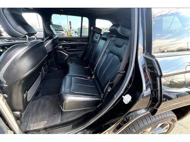 2022 Jeep Grand Cherokee Overland