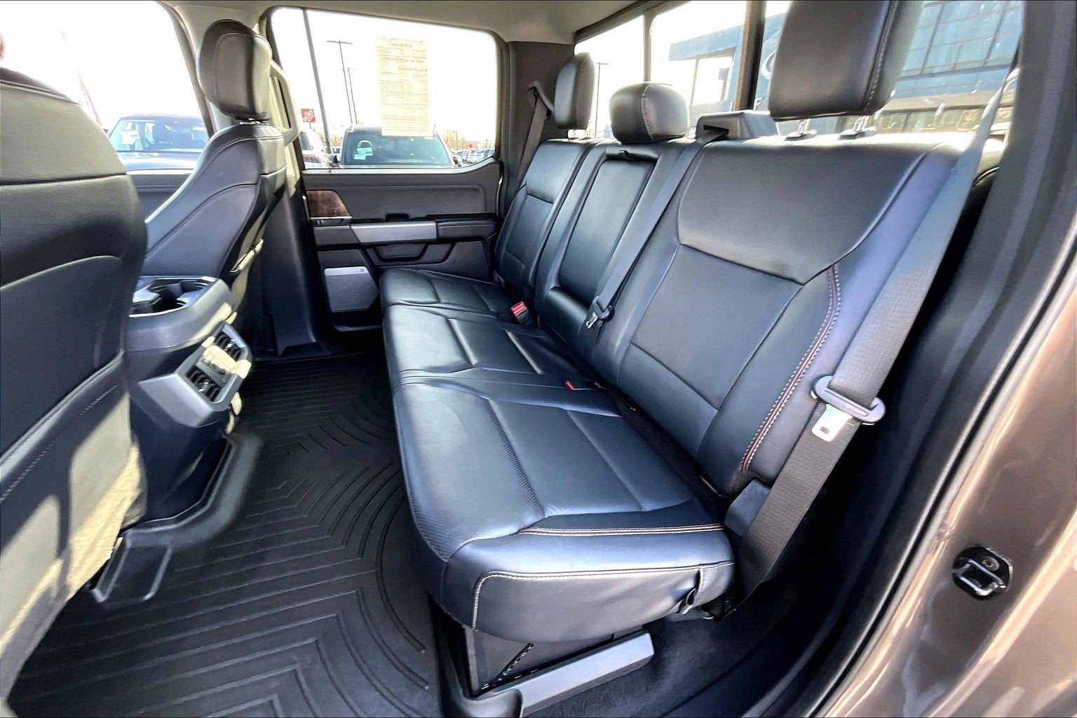 2023 Ford Super Duty F-350 SRW LARIAT