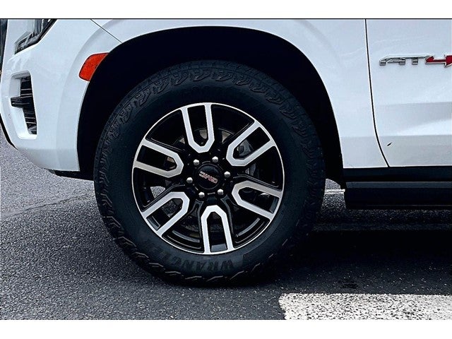 2024 GMC Yukon AT4