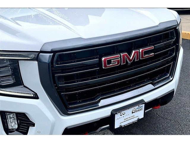 2024 GMC Yukon AT4