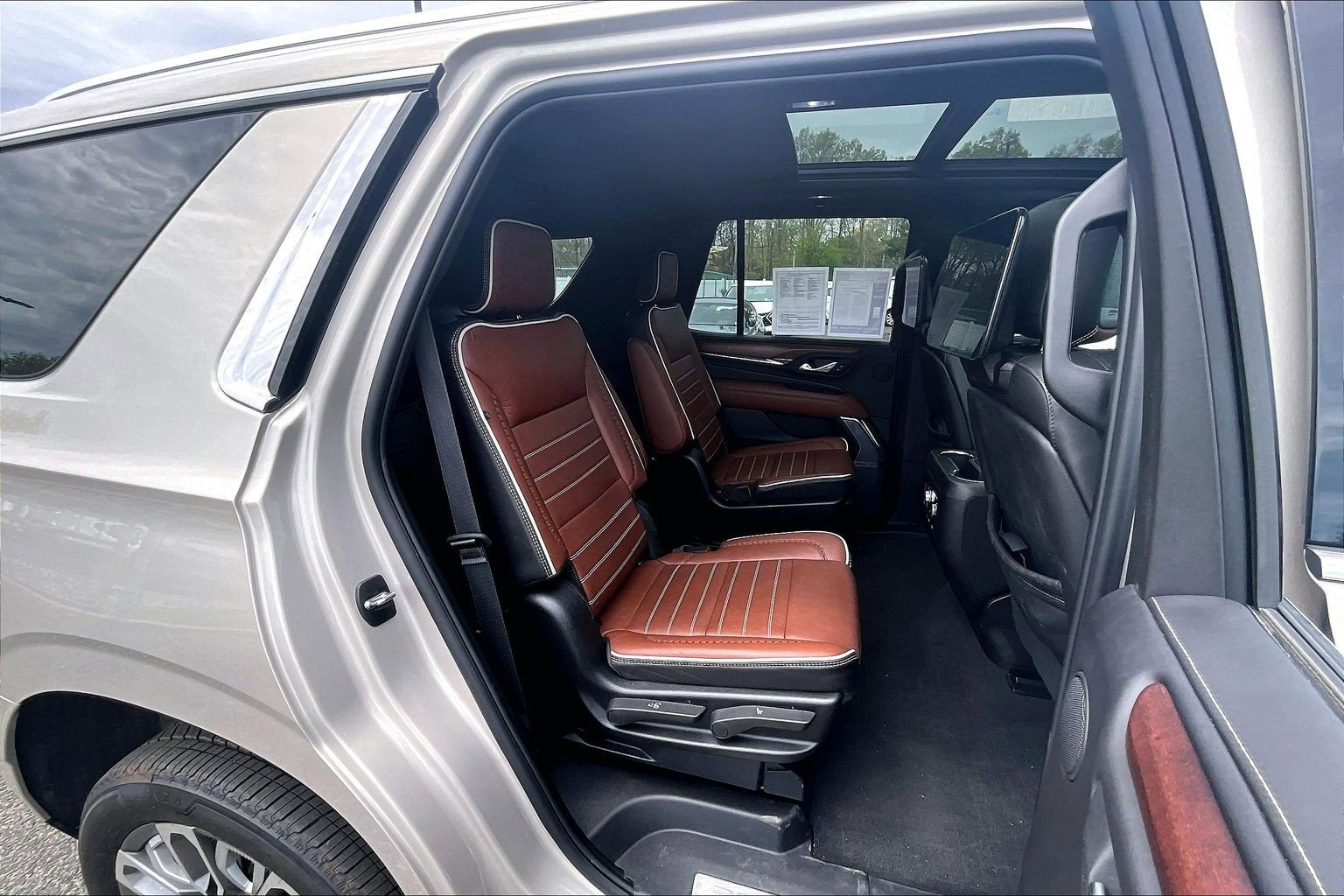 2023 GMC Yukon Denali Ultimate