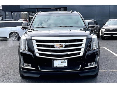 2016 Cadillac Escalade Luxury Collection