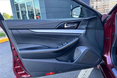 2018 Nissan Maxima SV
