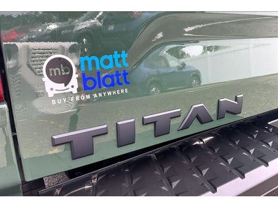2024 Nissan Titan SV