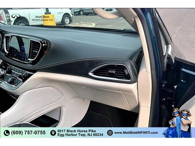 2022 Chrysler Pacifica Limited
