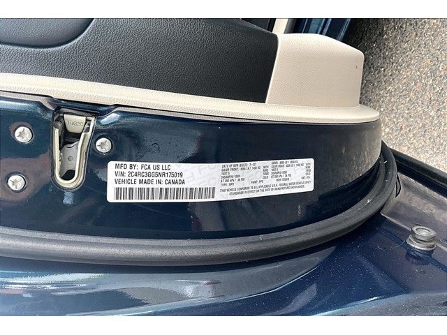 2022 Chrysler Pacifica Limited