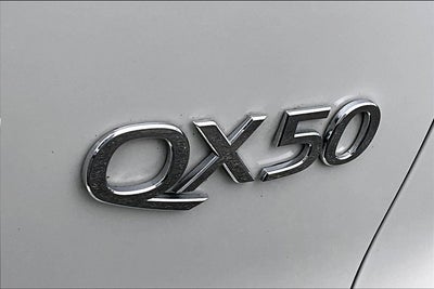 2021 INFINITI QX50 LUXE