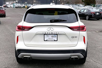 2021 INFINITI QX50 LUXE