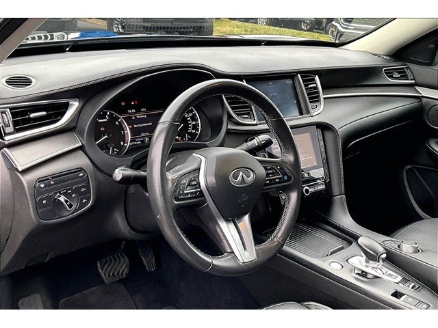 2022 INFINITI QX50 LUXE AWD