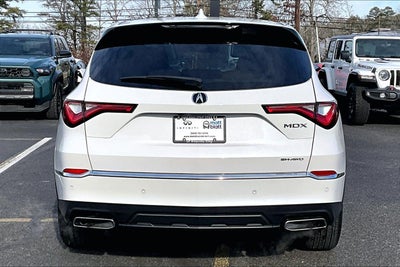 2023 Acura MDX w/Technology Package