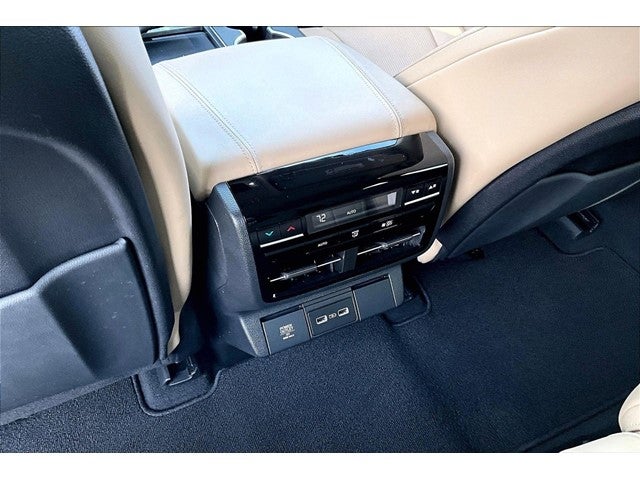 2023 Acura MDX w/Technology Package