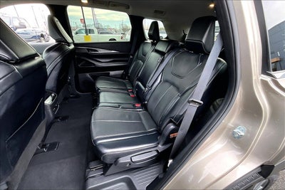 2023 INFINITI QX60 LUXE AWD